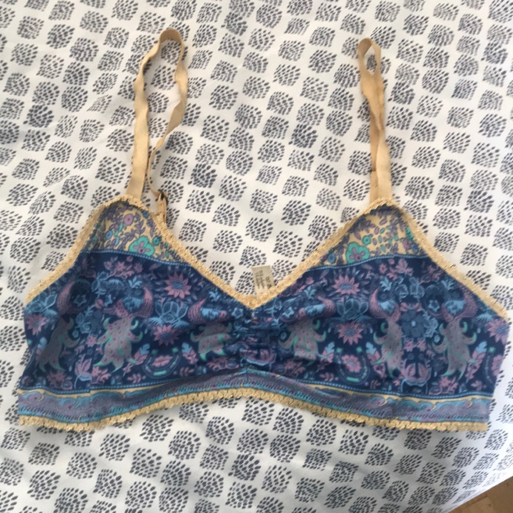 Xanadu Bralette spell size small